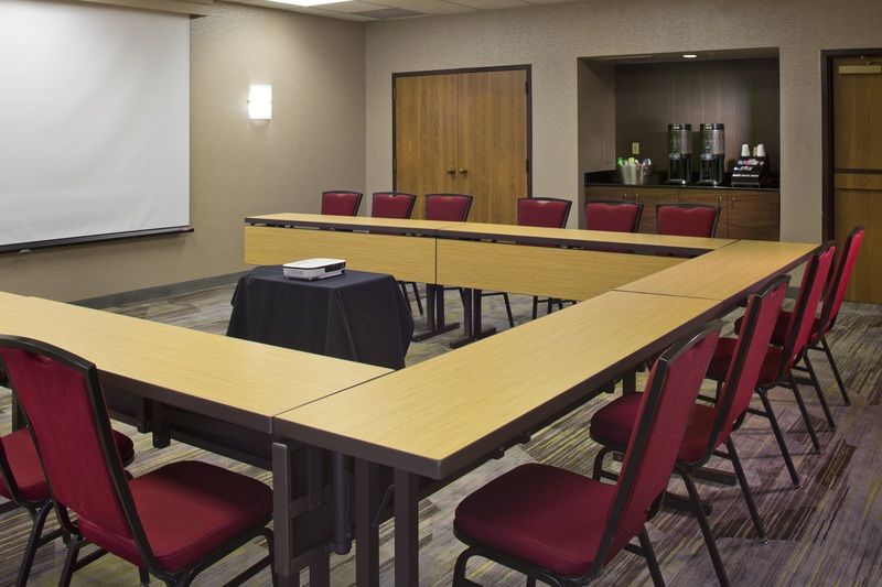 Courtyard By Marriott Orlando Airport Hotel Ngoại thất bức ảnh